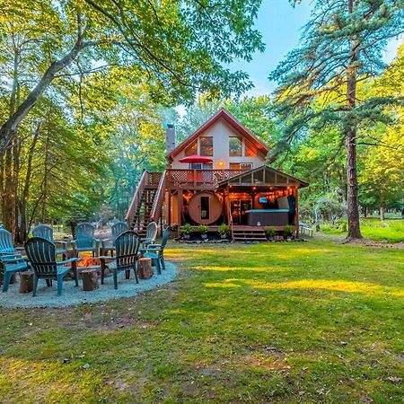 Poconos Ski Retreat With Sauna, Hot Tub, And Game Room Lake Harmony Extérieur photo