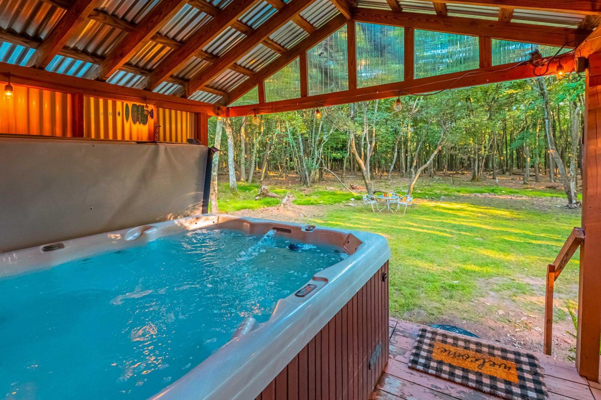 Poconos Ski Retreat With Sauna, Hot Tub, And Game Room Lake Harmony Extérieur photo